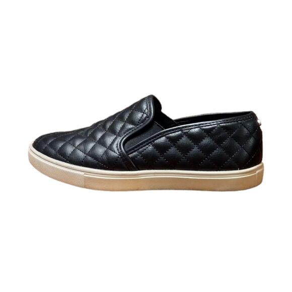 Pre-Owned Used Great Condition Steve Madden ECENTRCQ BLACK Slip Ons Size 8M! - Picture 3 of 11